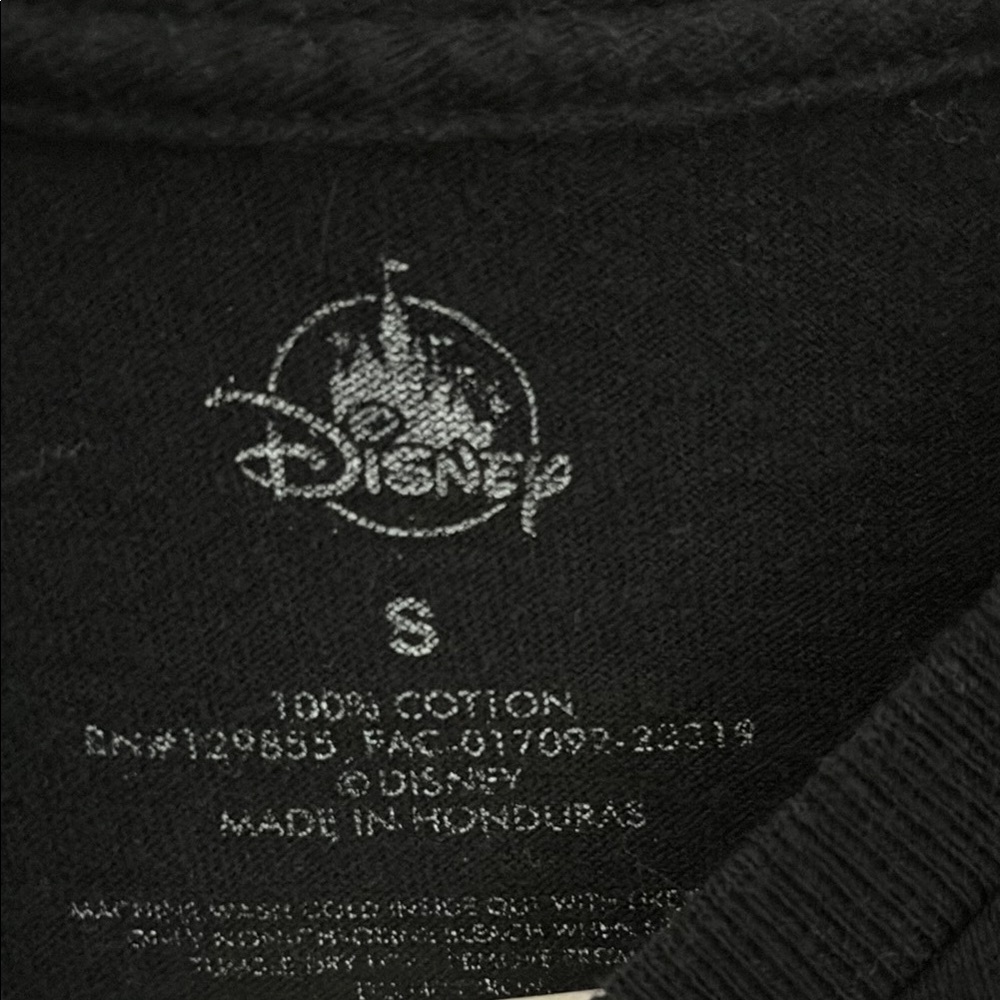 Disney Black Short Sleeve Tee with Minnie Mouse Design - Picture 2 of 2